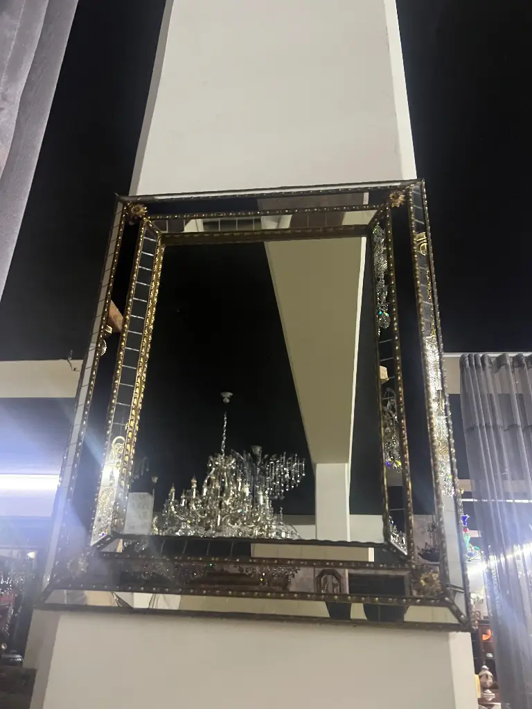 MIRROR 
