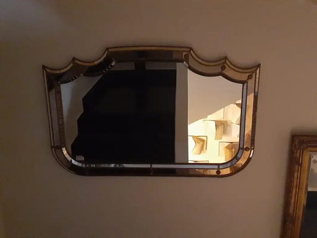 MIRROR 