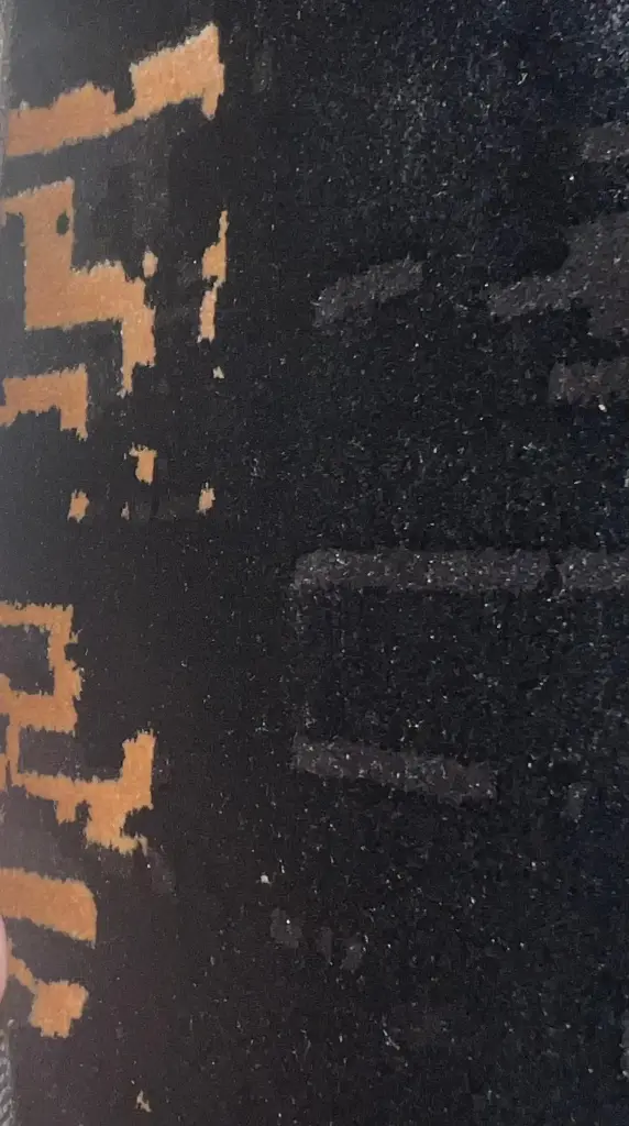 TAPIS BLACK AND BROWN 