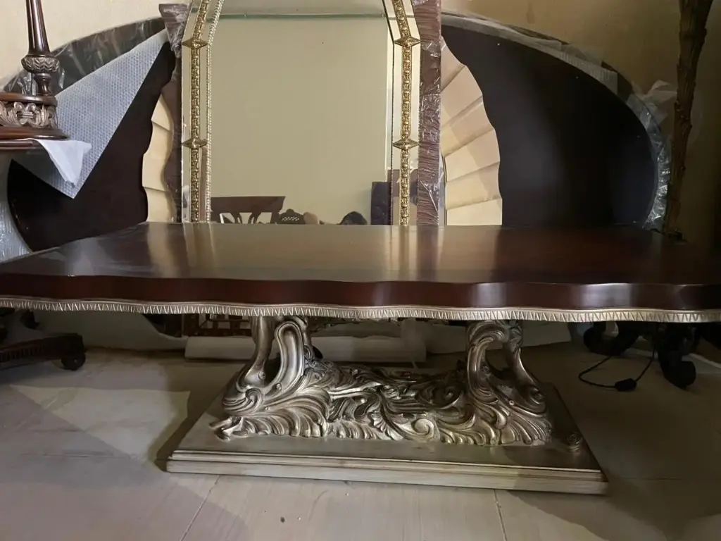 CENTRE TABLE ISABELLA