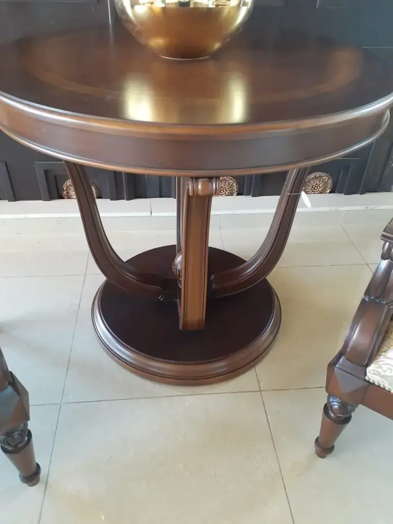 RECEPTION TABLE MODEL ROBIN