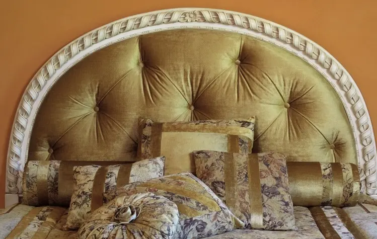 BED FARAH