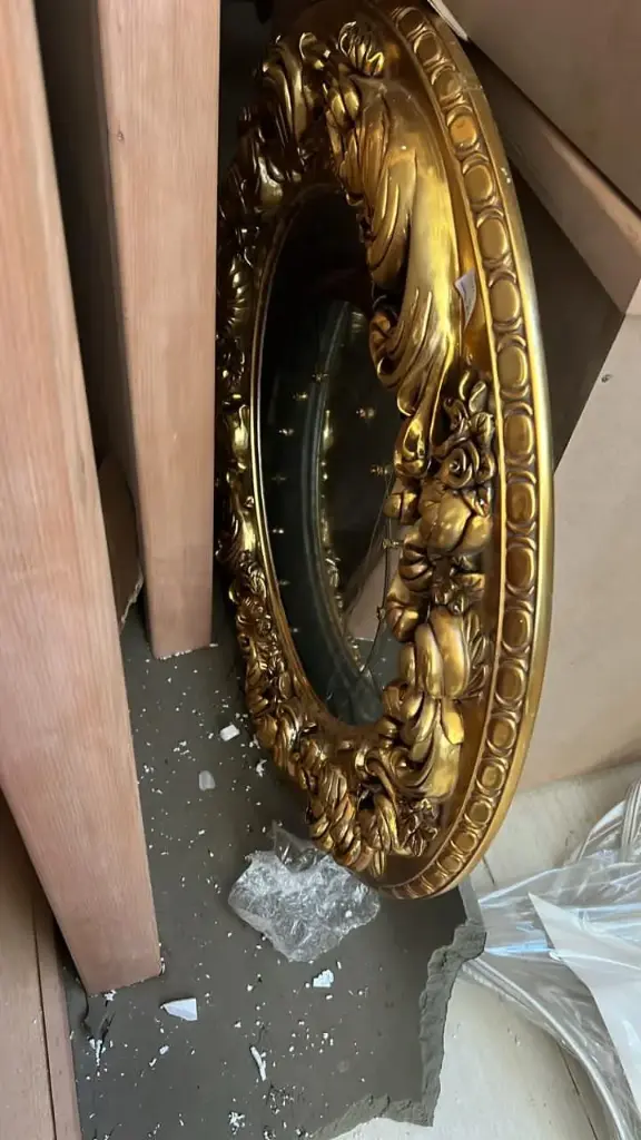 ROUND MIRROR E 28