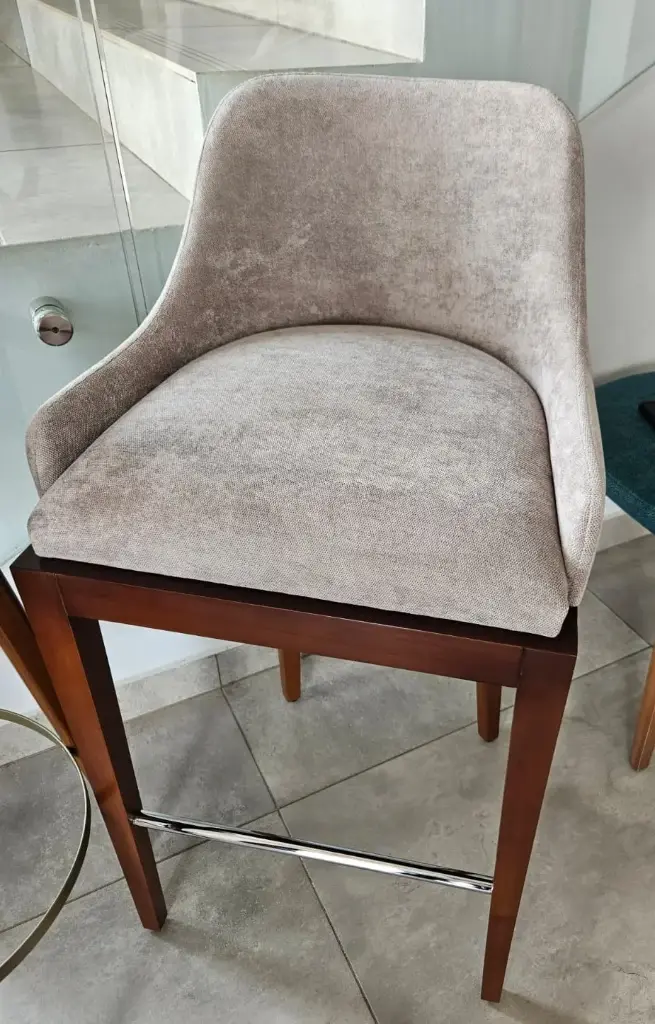 BOSS BAR CHAIR 