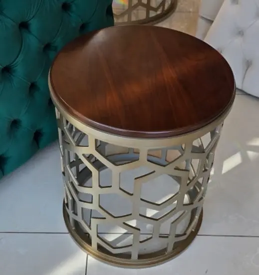 SIDE TABLE GEO 
