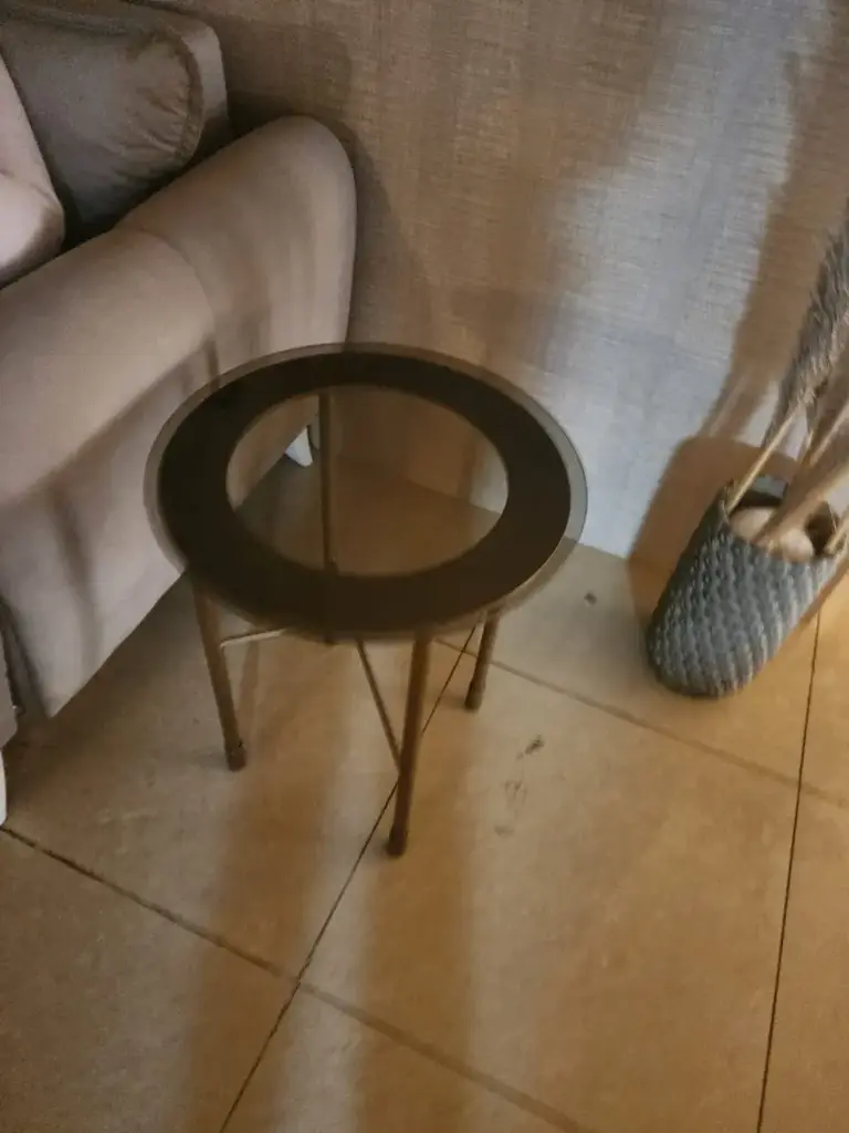 LAURA SIDE TABLE/2