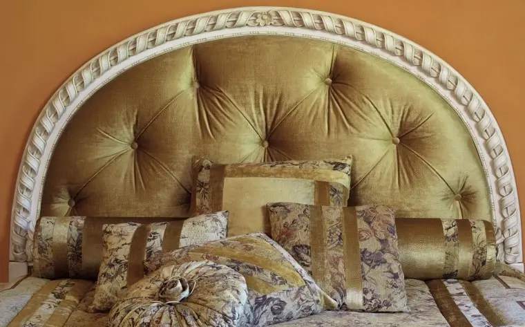 BED RAWAN 