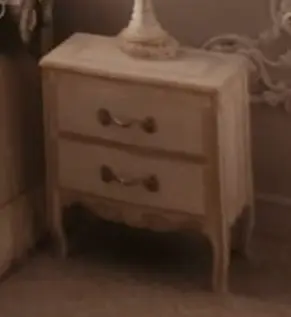 COMODE RAWAN AND FARAH 