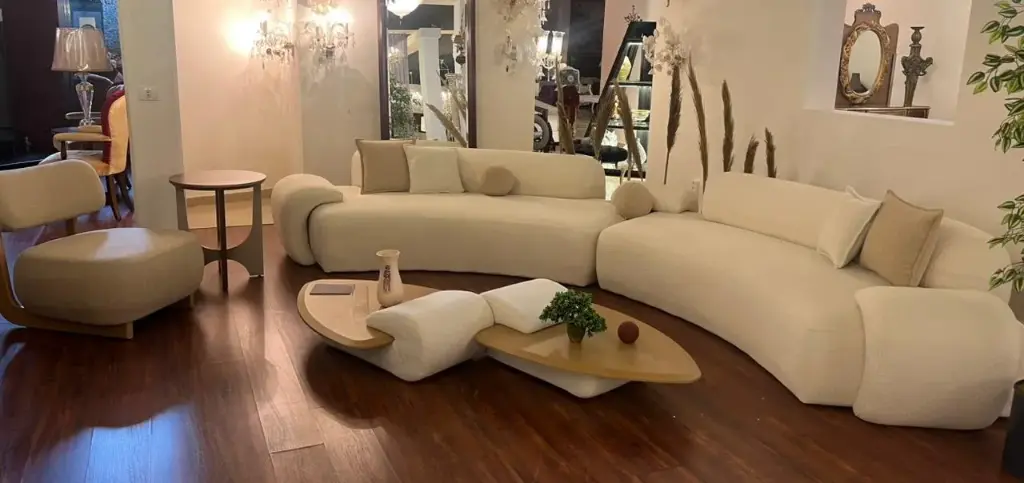 OLYMPIA BIG SALON 
