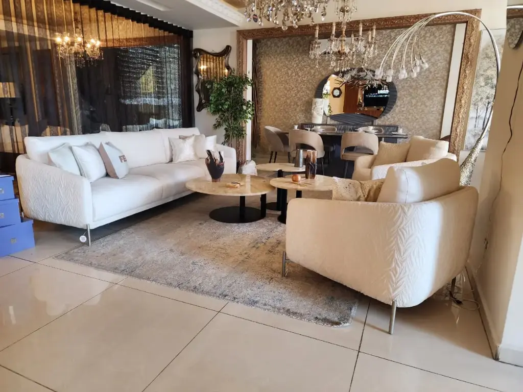 SALON CLIFTON
