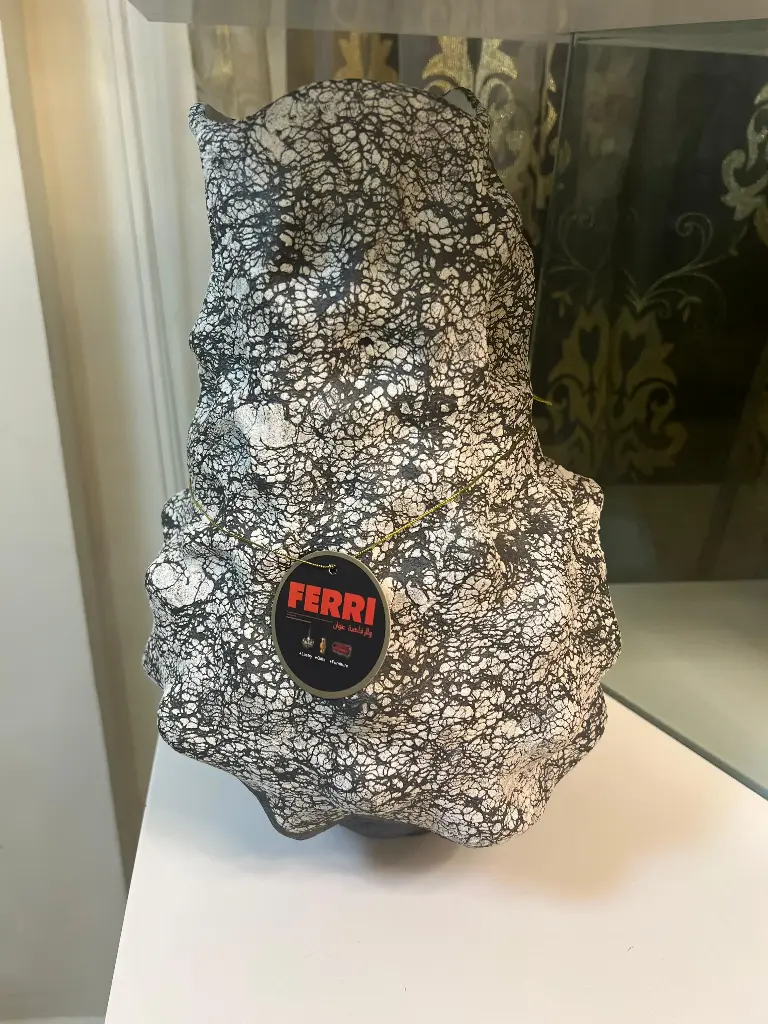 VASE Z681-1D