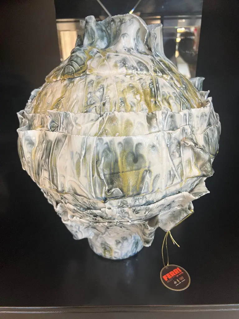 VASE MENG 016