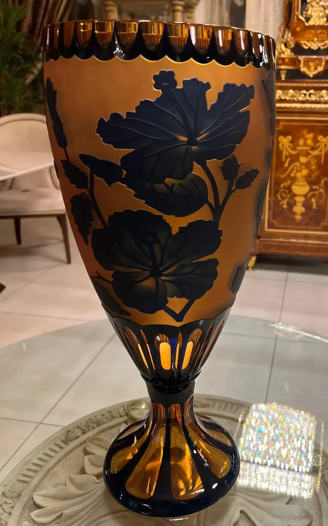 Vase C 162 4954 