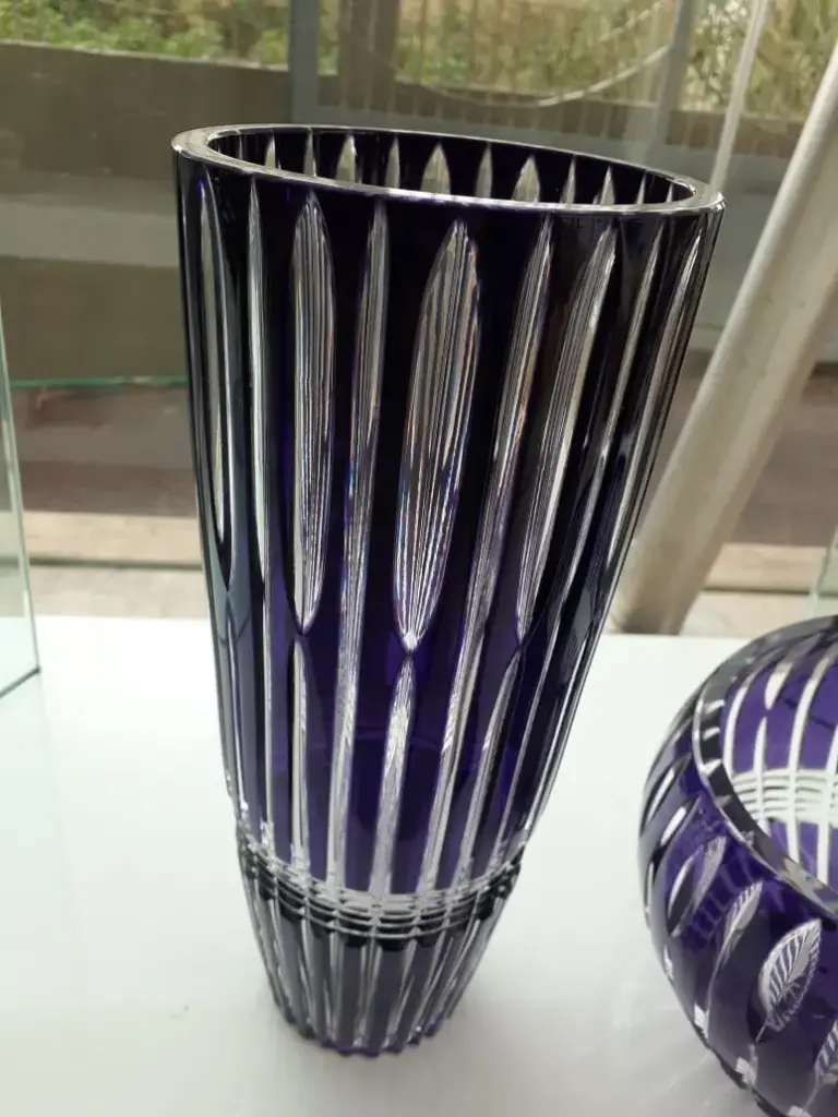VASE PURPLE C 60-300 C 
