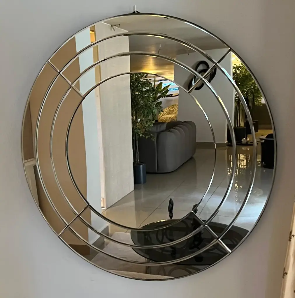 MIRROR ROUND 
