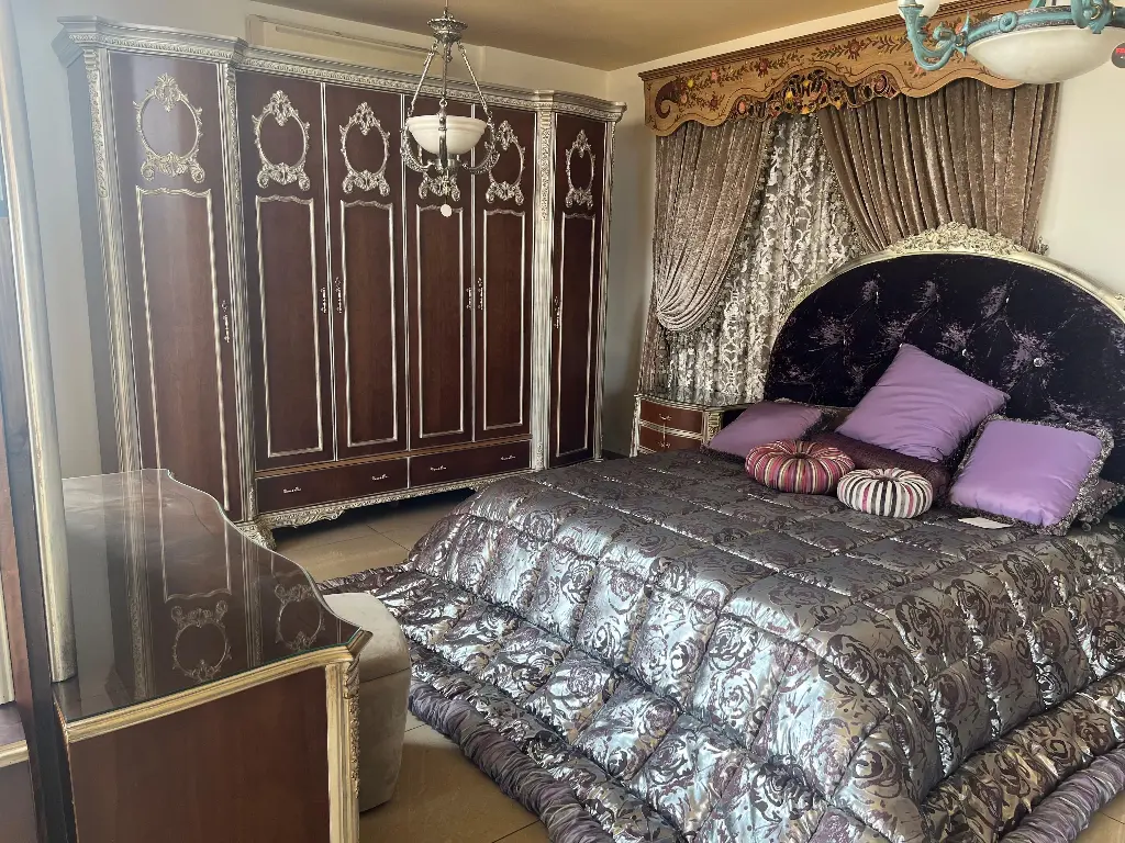 BEDROOM CHRISTINA 