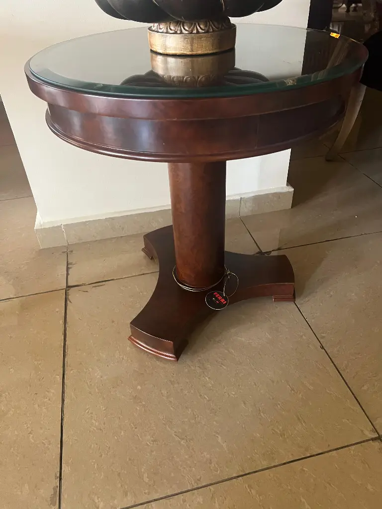 SIDE TABLE A 33
