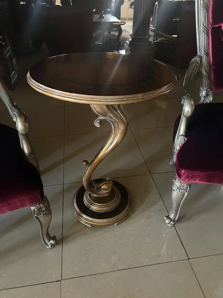 SIDE TABLE SALLY 