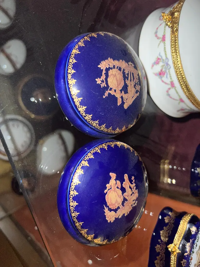 BONBONIERE LIMOGE AC 2056 