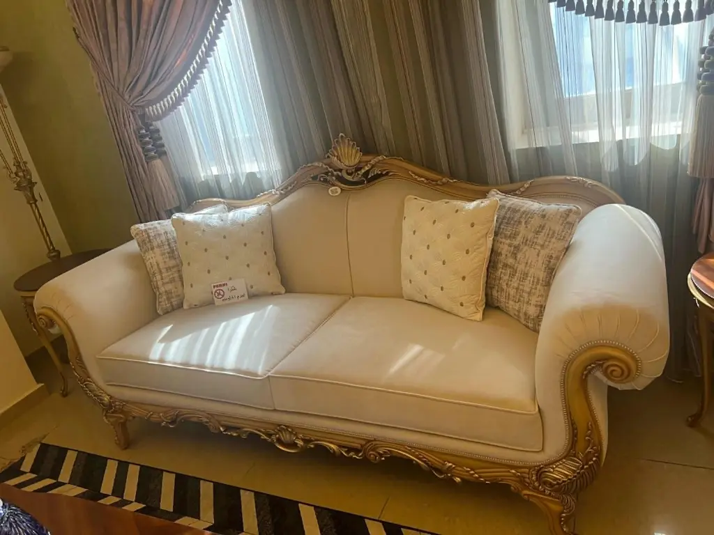 SOFA SADFE 