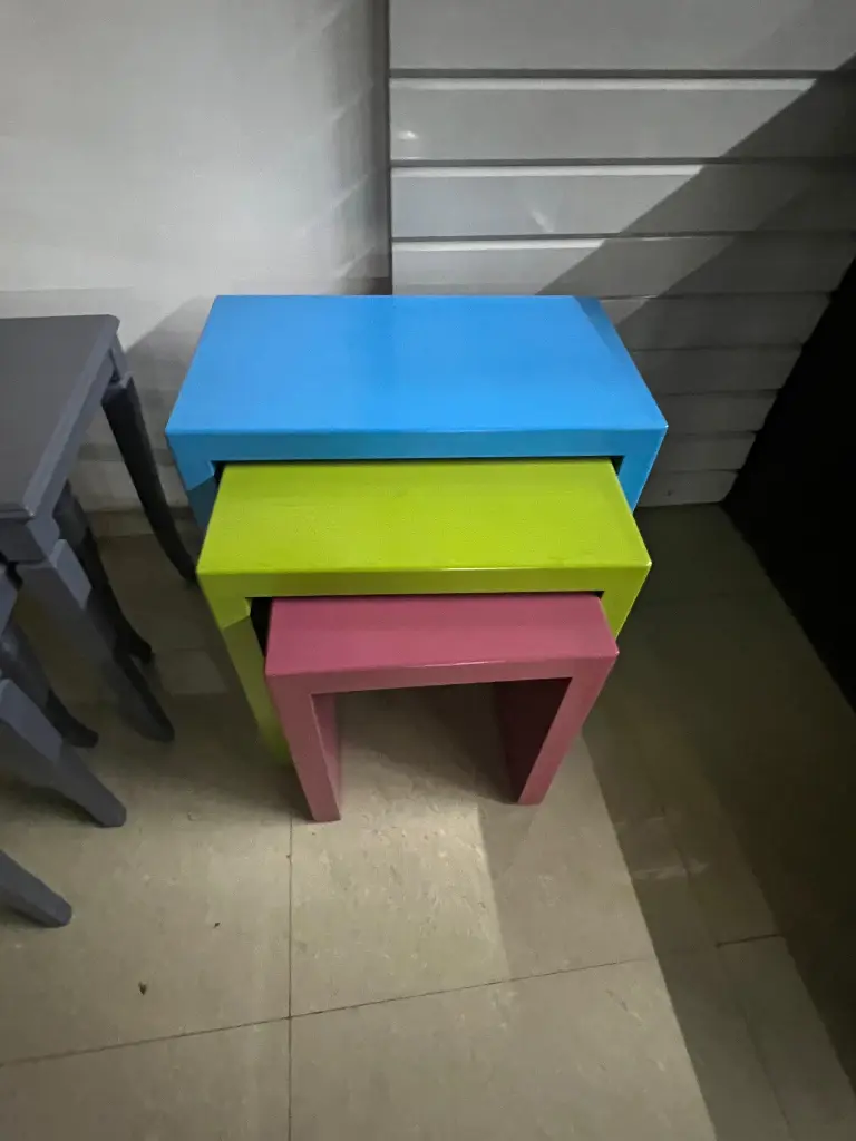 SET TABLE JIGON 3 COLOR 
