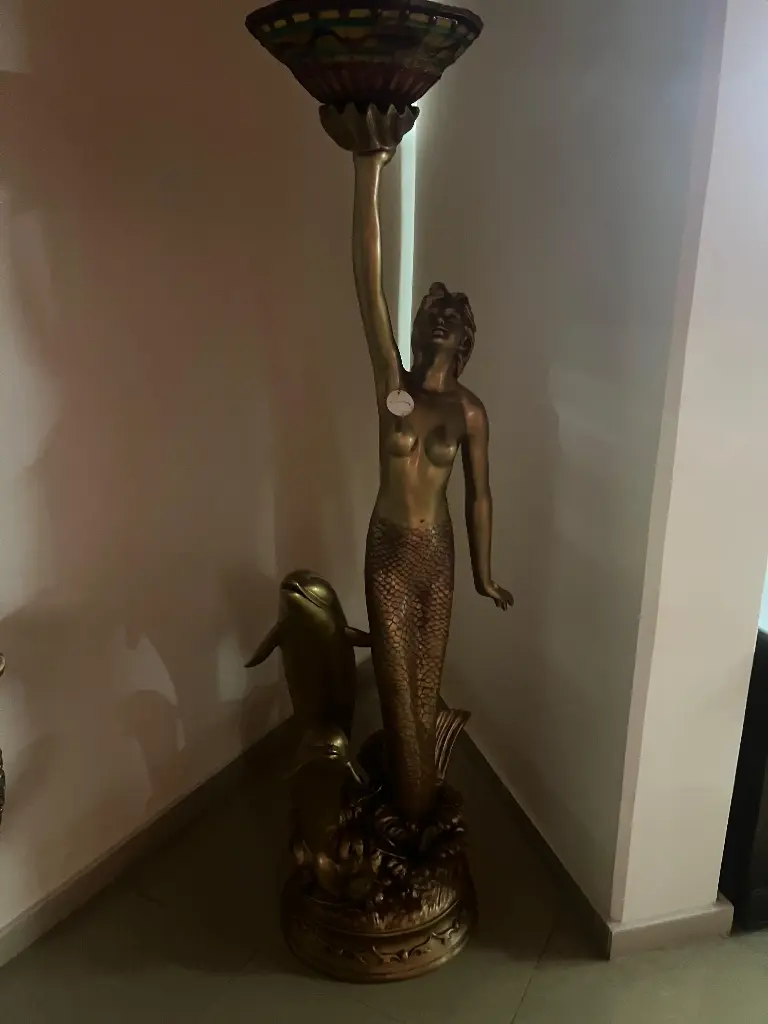 HALLOGENE STATU DOLPHIN DOUBLE 