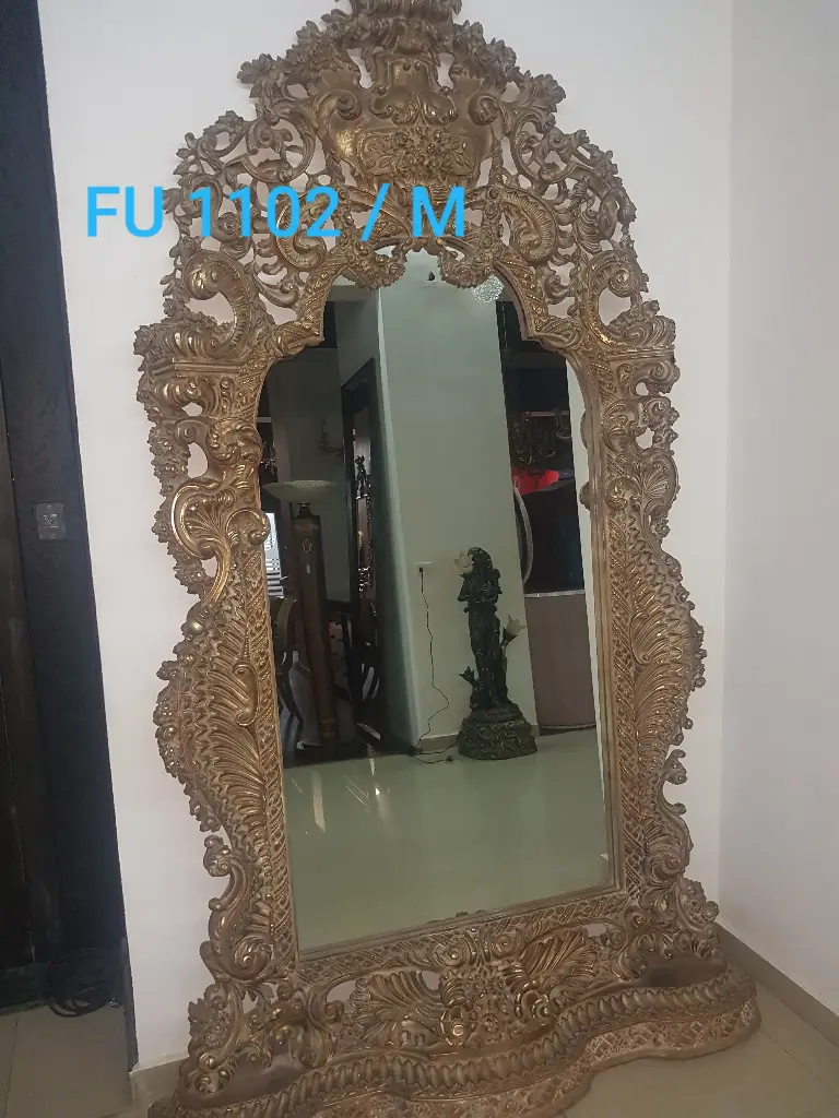 MIRROR ROYAL 