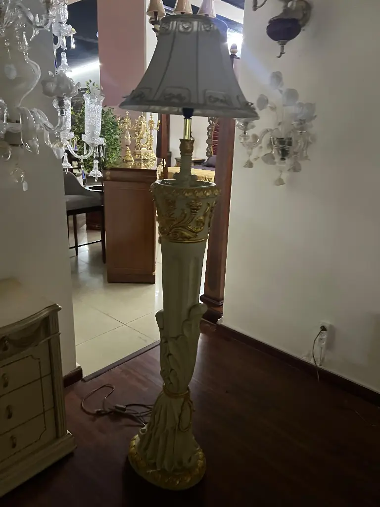 LAMPADAIRE 