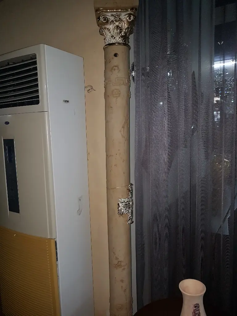 COLUMN BLANCA 