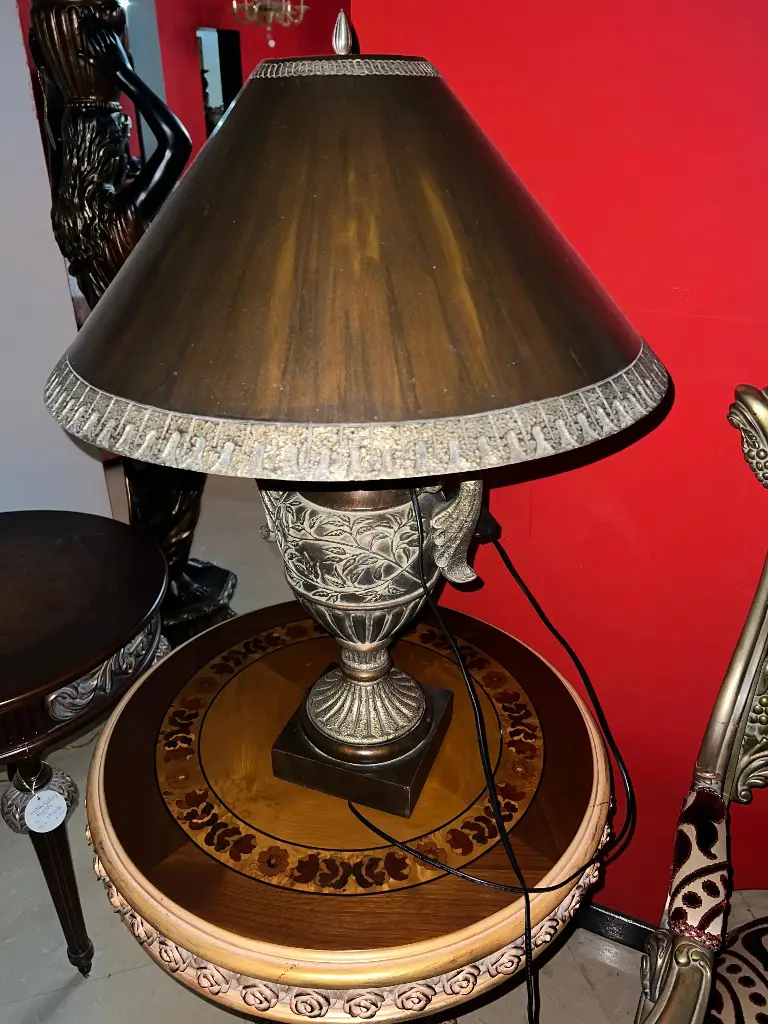 LAMPADAIRE RESINE BLACK 