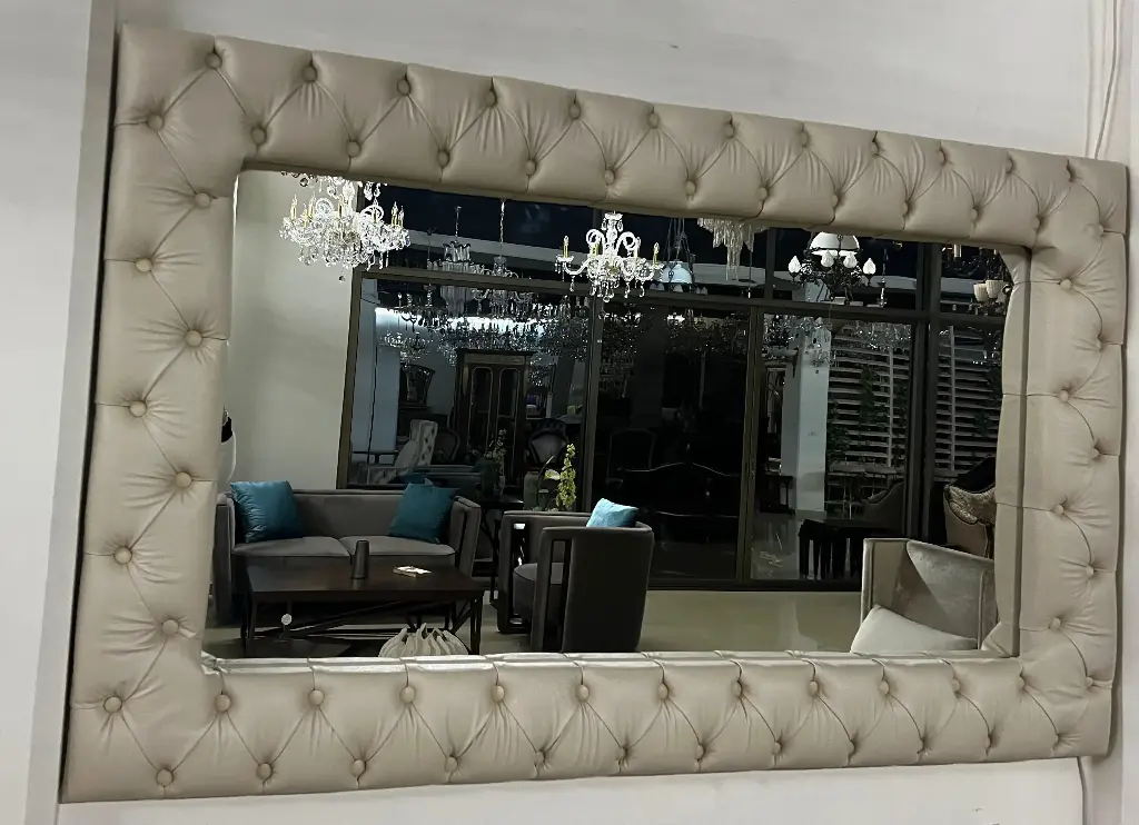 MIRROR CAPITONNE