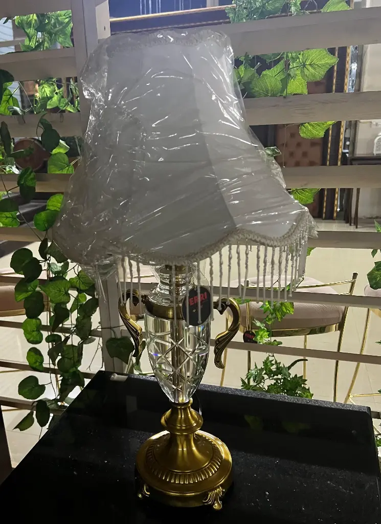 LAMPADAIRE 2038